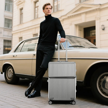 THE TRAVELLER SUITCASE